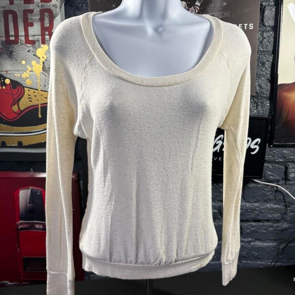 Wet Seal Cream Crochet Back Long Sleeve Top — Boho Y2K Style